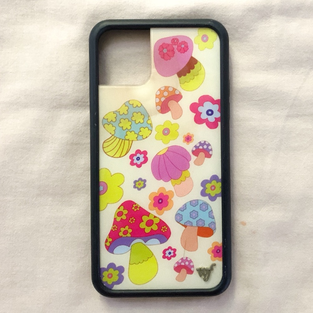 Wildflower Mushroom Groovy iPhone 11 Pro Max Case 🍄
